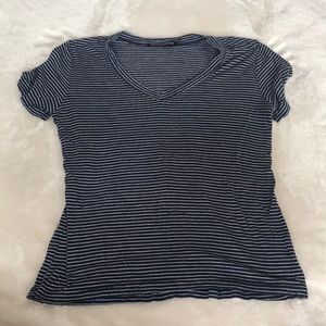 Brandy Melville T-shirt